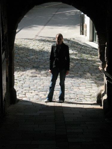 In the passage by Tim Hgele